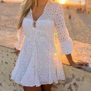 NWT ZARA Oyster White Embroidered Eyelet Long Sleeve Mini Dress Size L